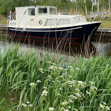 Jutrijp Boat Ella - Kamperen Op Het Water -Niet Om Mee Te Varen -Read Host Profile-Lees Hostprofiel מראה חיצוני תמונה